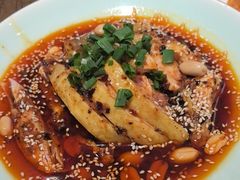 -渝信川菜 · 川味家常菜(财富购物中心店)