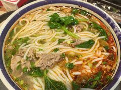 -云阿蛮云南生烫牛肉米线(奉贤路店)