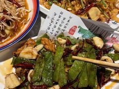 -百味地锅鸡(二店·财校分店)