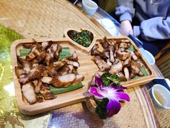 -傣宏缘·云南傣味特色菜·手抓饭·孔雀宴十六年店庆大酬宾(南屏步行街店)