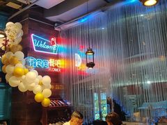 -花食间餐吧(远大购物中心群力店)