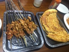-老兰家传统烧烤炒菜泡馍(小南门店)