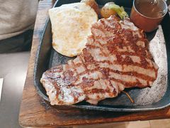 -半秋山西餐厅(襄阳万达店)