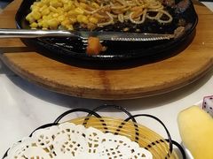 -豪客来牛排(中央花苑店)