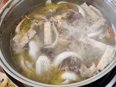 -15年老字号鑫鑫猪肚鸡·椰子鸡海南火锅(兴隆华侨农场店)