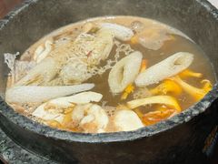 -芸山季·云南山珍菌火锅(人民广场来福士店)