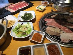 -唯成•韩国炭火烤肉 유성고기