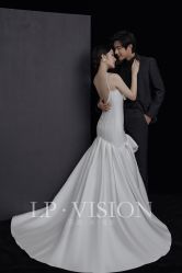 -乐派诗婚纱摄影