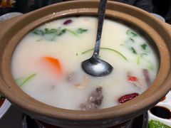 -清真·卡德尔大叔新疆主题餐厅(龙汇路店)