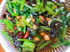 -东顺全羊坊烧烤炒菜莜面(张北店)