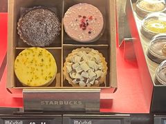 -星巴克臻选(盐城金鹰聚龙湖店)