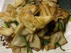 腊肉炒豆丝-小民大排档(光谷店)