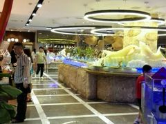 -小天鹅戴斯酒店鲸鲨百汇创作料理