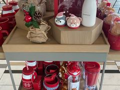 零售区-星巴克臻选(珠海富华里店)