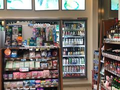 -全家便利店(桂平路店)