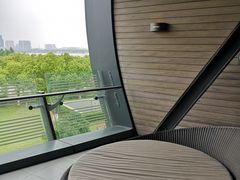 -上海滴水湖皇冠假日酒店