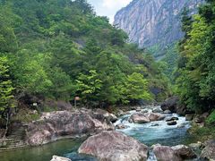 -鄣山大峡谷