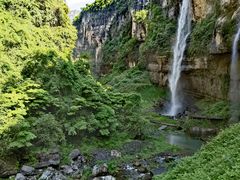 -梭布垭石林景区