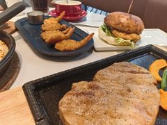 -必胜客(欧亚卖场店)