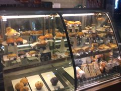 面包甜点陈列柜-星巴克(北辰西路店)