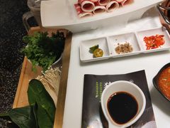 -洪氏嗨捞·猪肚鸡火锅(阳光天地店)