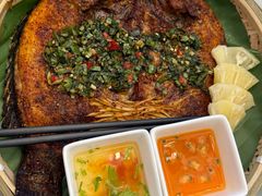 傣家香茅草烤罗非鱼-云腾食府·云南菜
