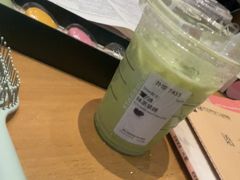-星巴克(长沙友阿奥特莱斯店)