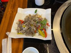 泡椒鱼皮-人民公社铁锅炖·东北菜(卫国道店)