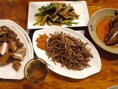 -老鼎万春卤菜(五代传承创始老店)