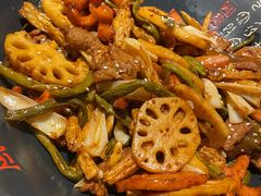 -风光老灶麻辣香锅(大成路翠微百货店)