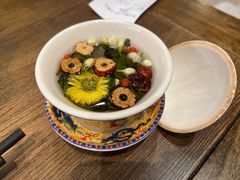 盖碗茶-杨记隆府重庆江湖菜(龙湖滨江天街店)