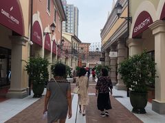 -佛罗伦萨小镇广佛名品奥特莱斯(疏港路店)