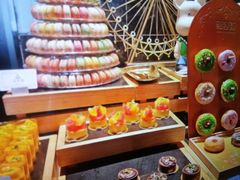 -雍容荟帝王蟹活龙虾展台自助(IFS黑金店)