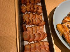 蜜桃烤肉-蜜桃餐厅·伴山(绿宝广场店)