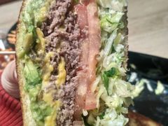 -The Habit Burger Grill 哈比特汉堡(爱琴海店)