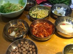 -老炉家木炭烤肉(长江国际店)