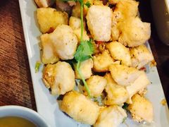 -大头虾越式风味餐厅(光明广场店)