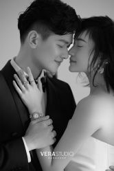 -至臻微拉婚纱摄影