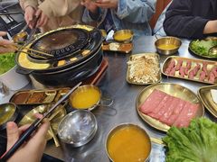 -胡悦里韩式烤肉(芝罘万达广场店)