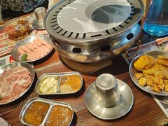 -悟能八戒烤肉自助(秦隆步行街店)