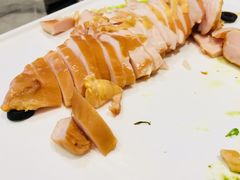 -飨食汇全日制餐厅·昆山皇冠假日酒店(九方店)