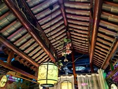 -韵秋荷(宝山龙湖天街店)