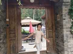 -尚庄度假村·庭台树下·户外烧烤·团建CS·轰趴营地(上庄水库店)