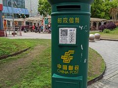 -大润发杨浦店-停车场