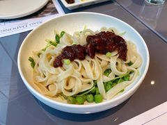 炸酱面-小大董·烤鸭(观景餐厅·南京西路店)