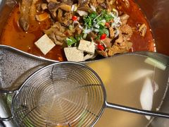 -左庭右院鲜牛肉火锅(环球港店)