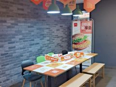 -麦当劳(山东章丘汇泉路店)