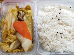 -万和春排骨砂锅米饭(新业广场店)