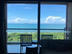 -三亚湾海居铂尔曼度假酒店