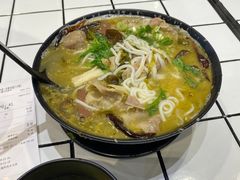 -肥汁米蘭香港米线(长宁来福士店)